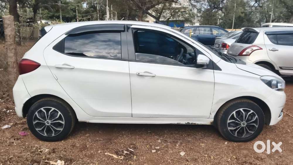 Tata Tiago, 2019, Petrol