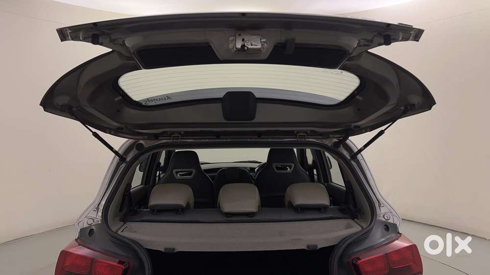 Mahindra Kuv 100 2016-2017 Mfalcon G80 K8, 2016, Petrol