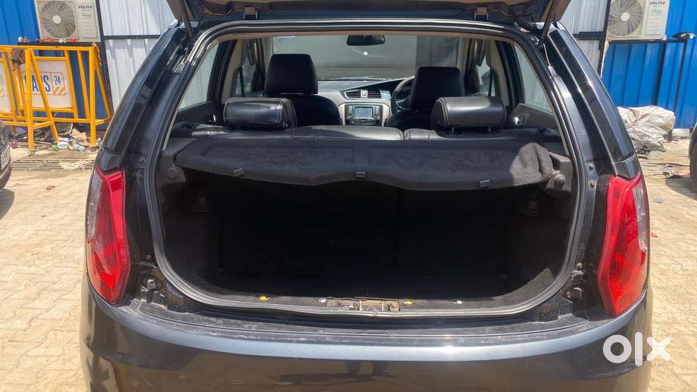 Tata Bolt Revotron Xt, 2015, Petrol