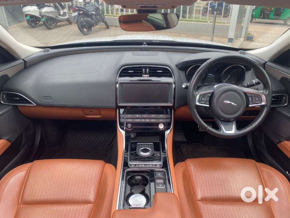 Jaguar Xe 2.0l Diesel Portfolio, 2018, Diesel