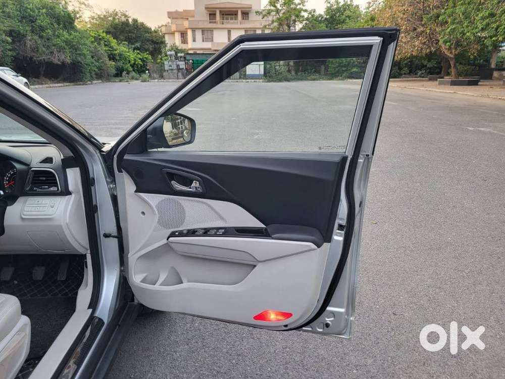 Mahindra Xuv300 W8 Option Diesel, 2021, Diesel