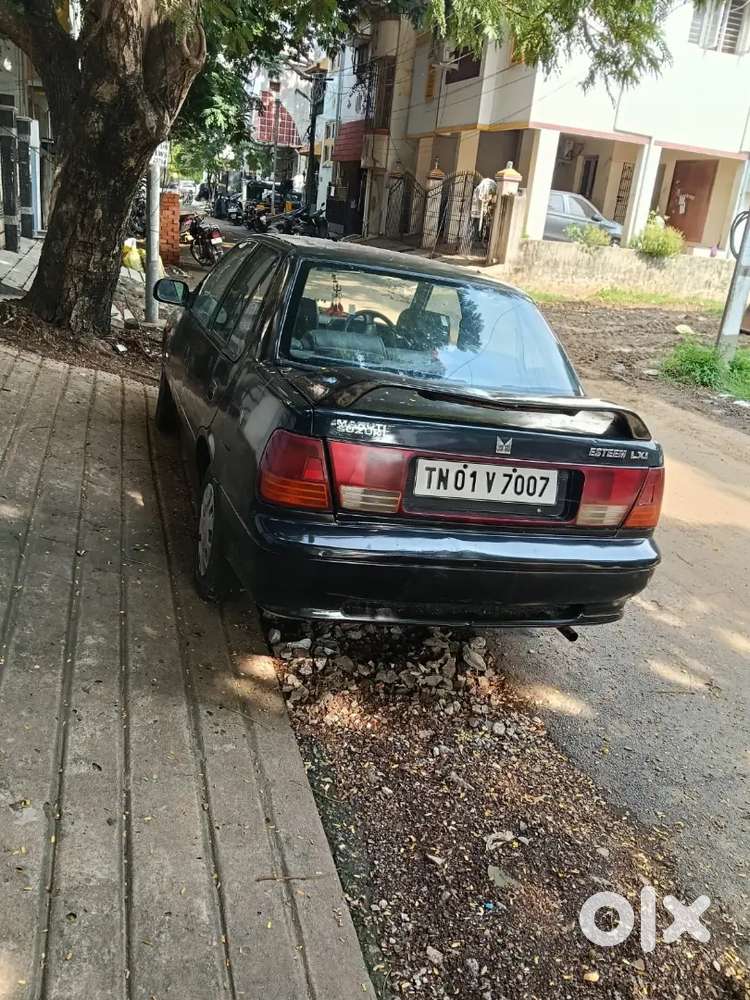 Maruti Suzuki Esteem 1999