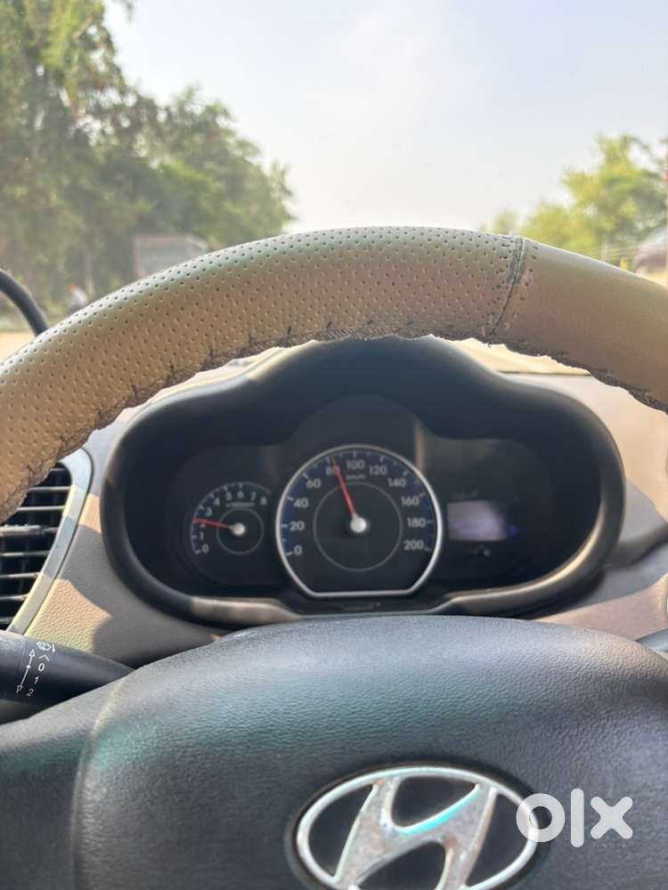 Hyundai I10 Magna Petrol 2011