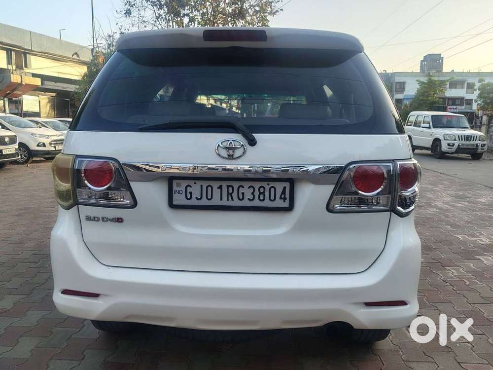 Toyota Fortuner 3.0 4x2 Automatic, 2014