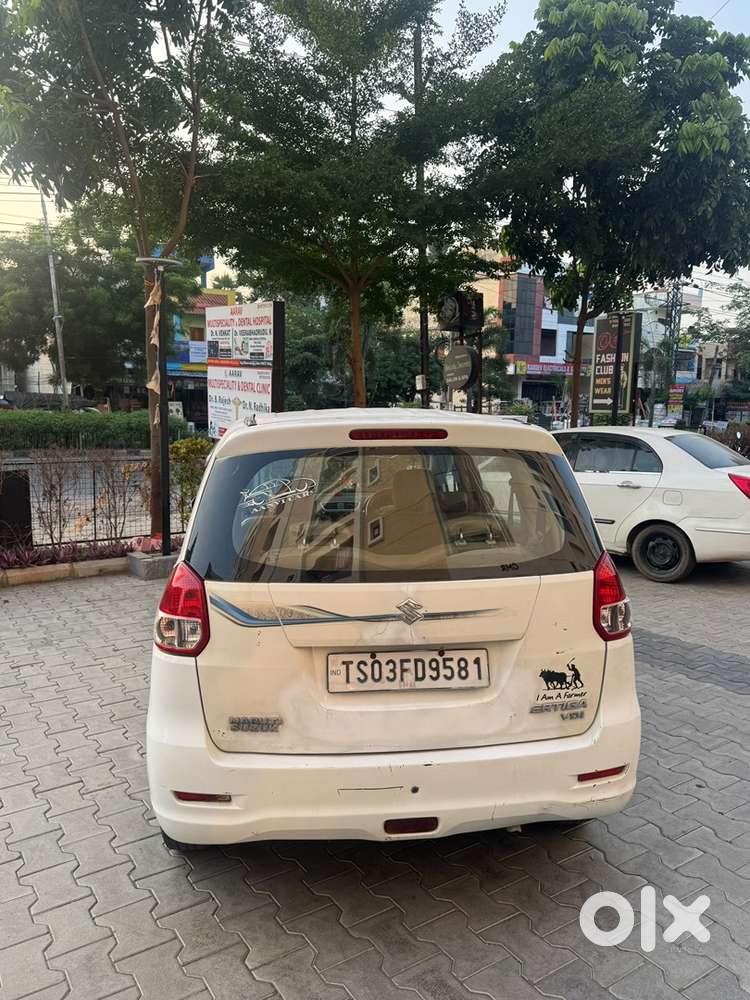 Maruti Suzuki Ertiga 2013