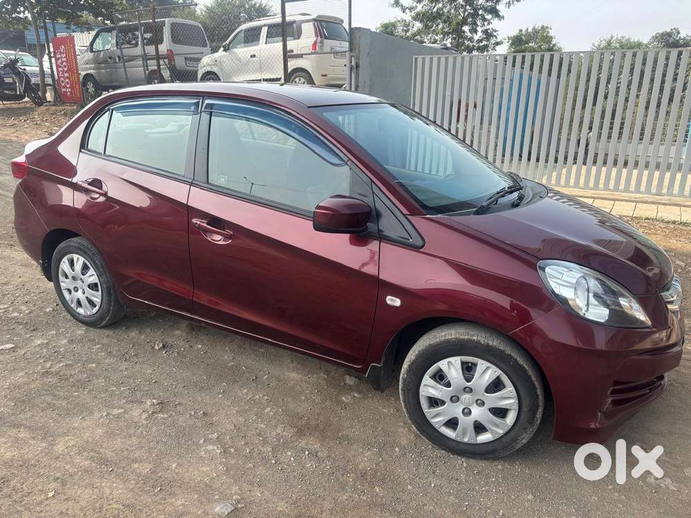 Honda Amaze S Mt I-vtec, 2015, Petrol
