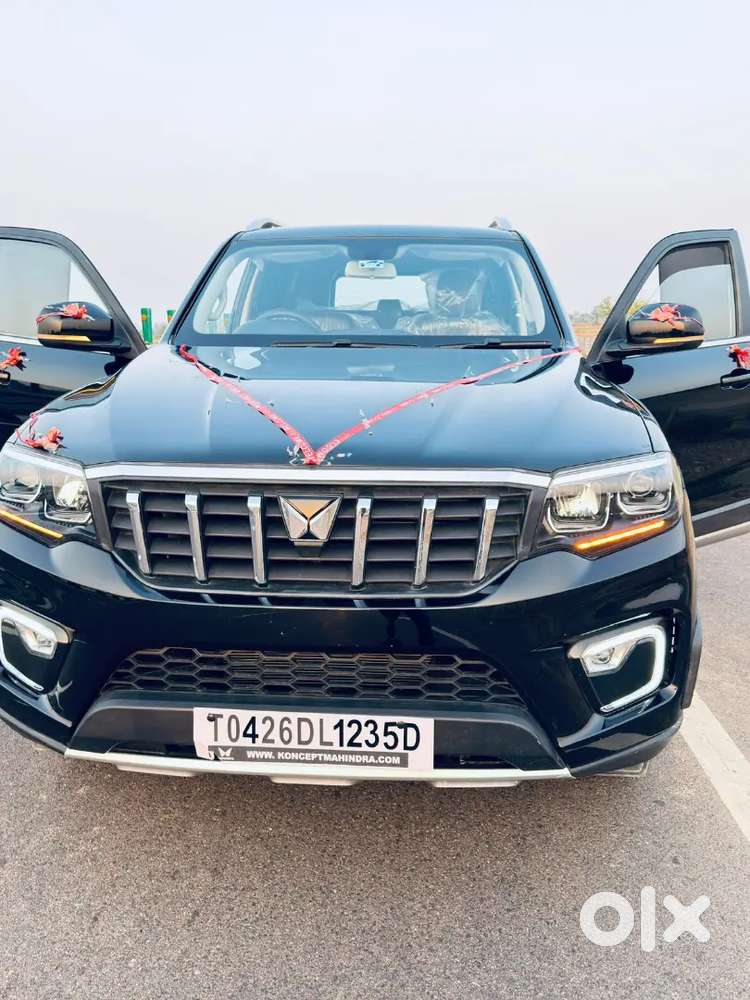 Maruti Suzuki Brezza 2026 Cng & Hybrids 100 Km Driven Only For 5 Years