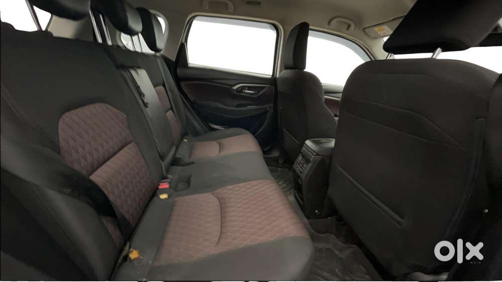 Maruti Suzuki Grand Vitara 1.5 Delta Smart Hybrid, 2024, Petrol
