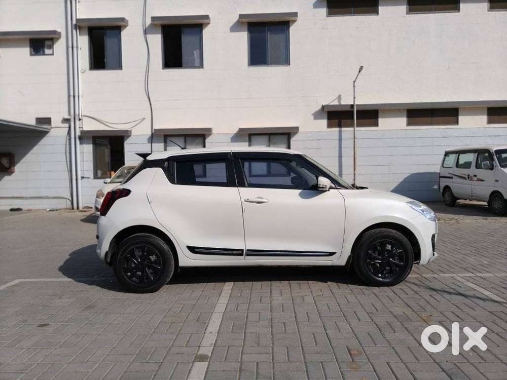 Maruti Suzuki Swift 2018 Vxi, 2022, Petrol