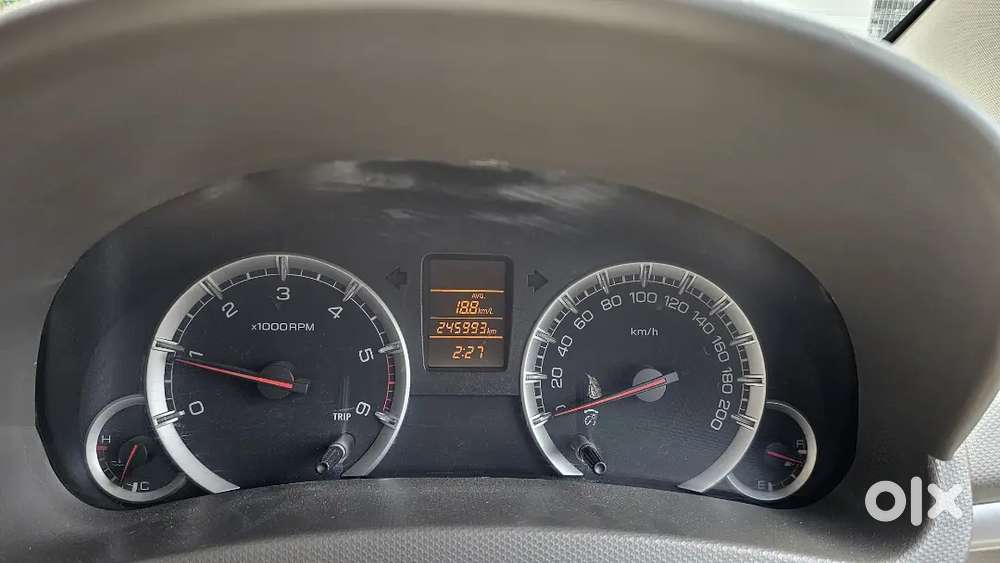 Maruti Suzuki Ertiga 2013