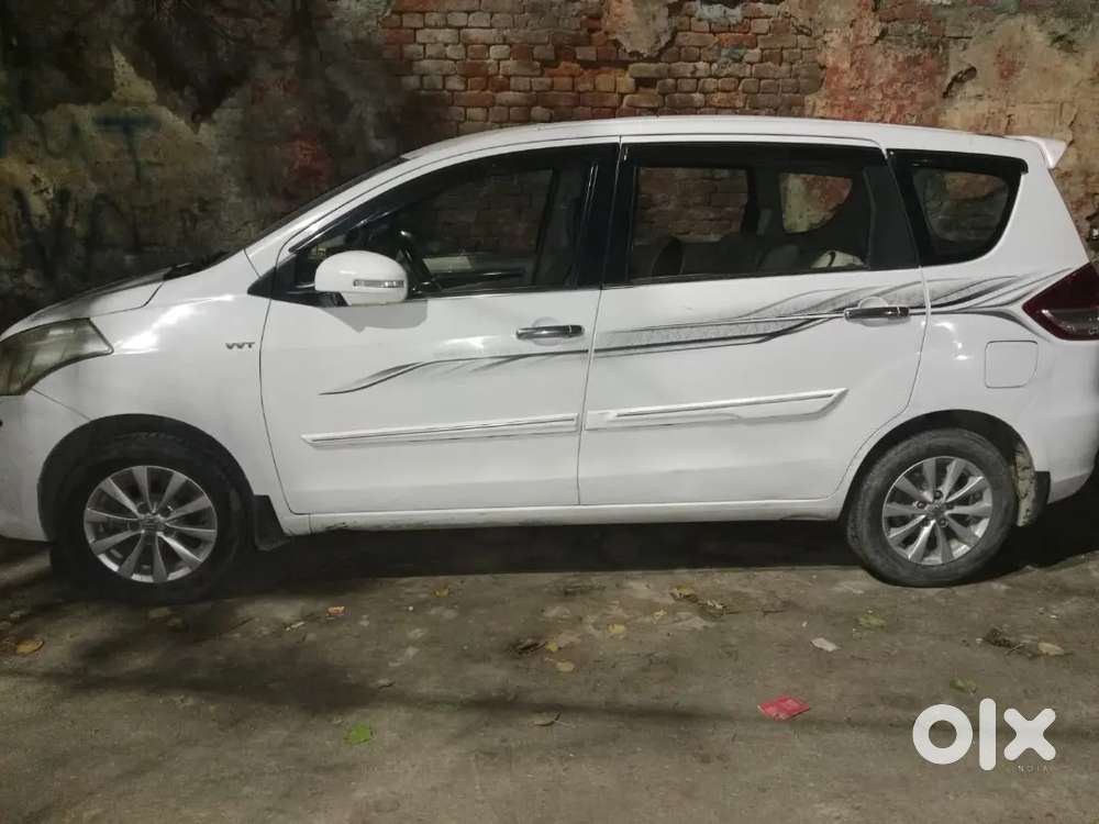Maruti Suzuki Ertiga 2014 Cng