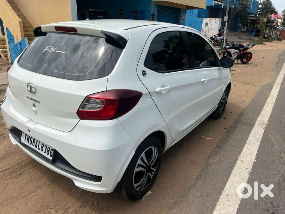 Tata Tiago Petrol 2023