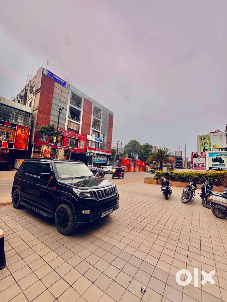 Fresh Car Hai Kam Chali Hui Hai Sabkuch Maintain Hai