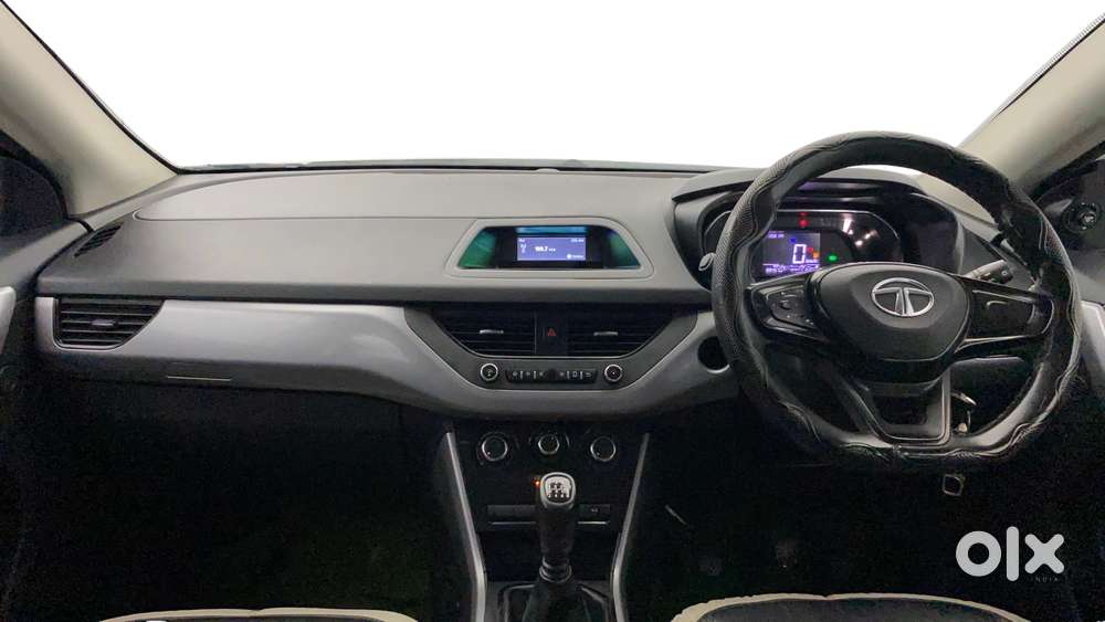 Tata Nexon 1.2 Revotron Xm (s), 2022, Petrol