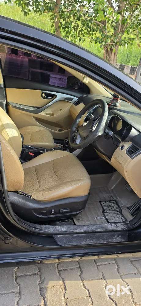 Hyundai Elantra 2015 Diesel Well Maintained