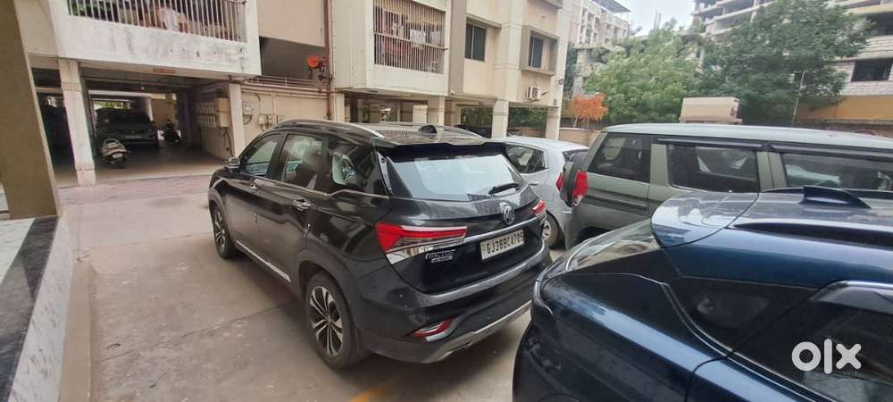 Mg Hector Plus 2021 Diesel Well Maintained