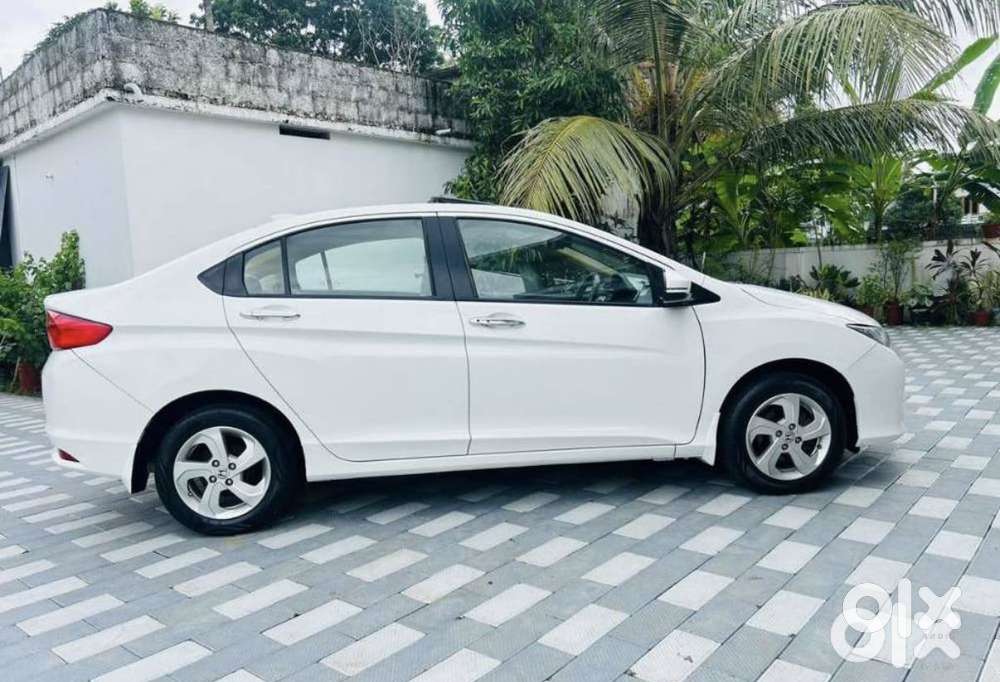 Honda City V Inspire, 2015, Petrol