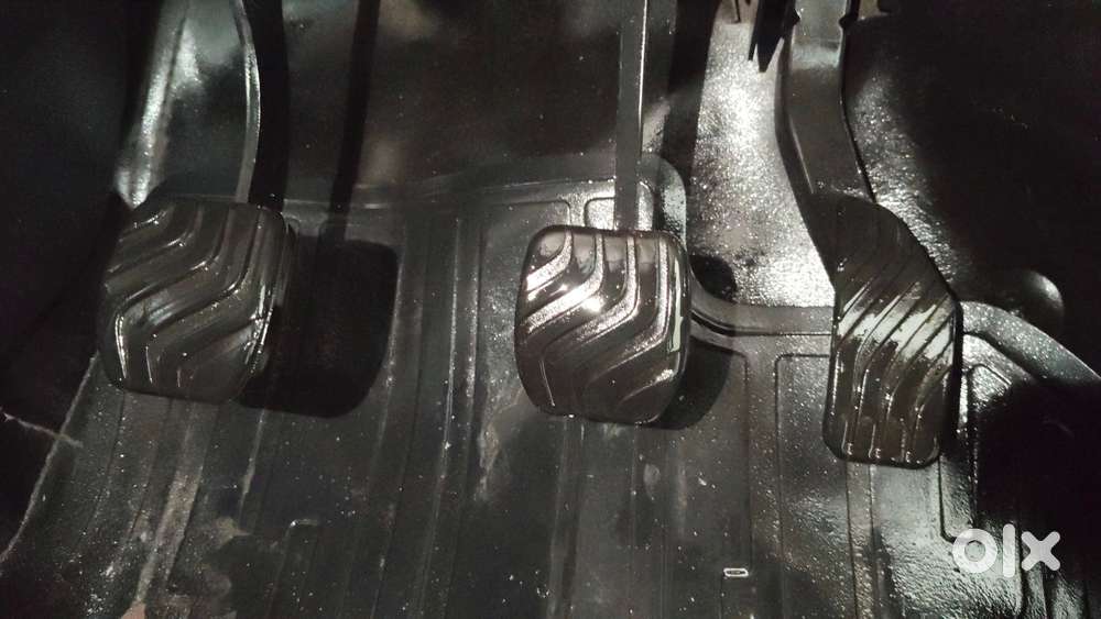 Renault Triber Rxt, 2020, Petrol