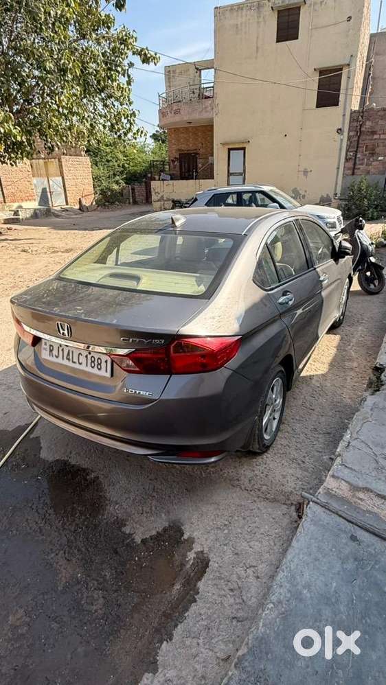 Honda City 2015 Diesel Well Maintained