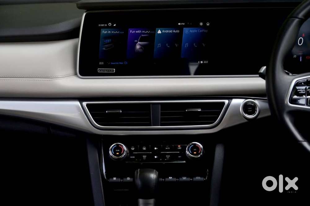 Mahindra Xuv700 2.2 Ax 7 Diesel At Luxury Pack Str Awd, 2023, Diesel