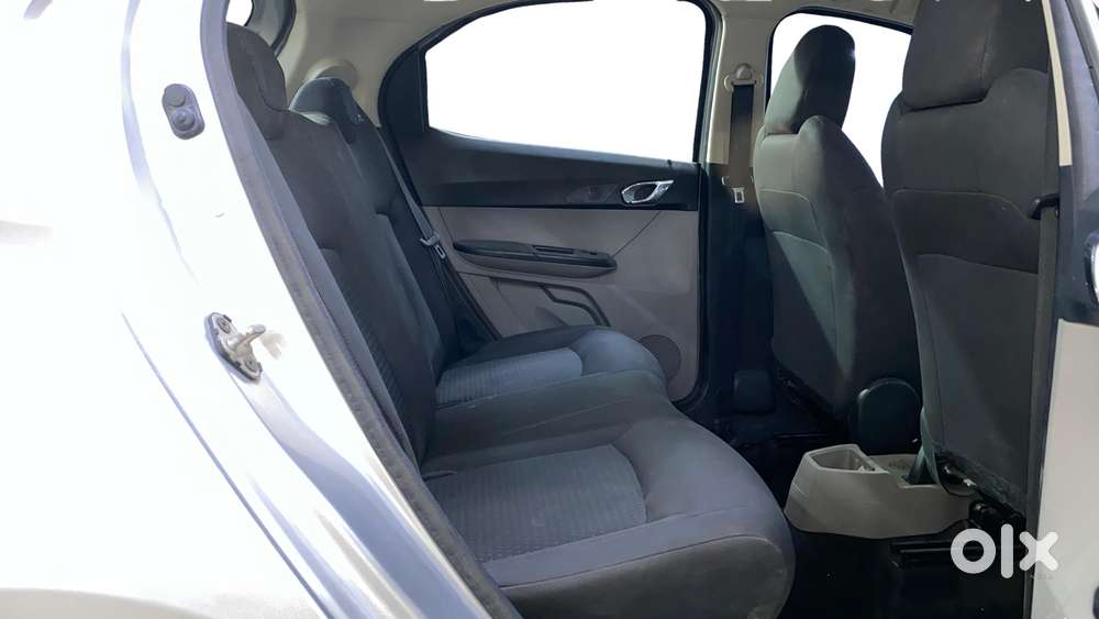 Tata Tiago 1.2 Revotron Xz, 2018, Petrol