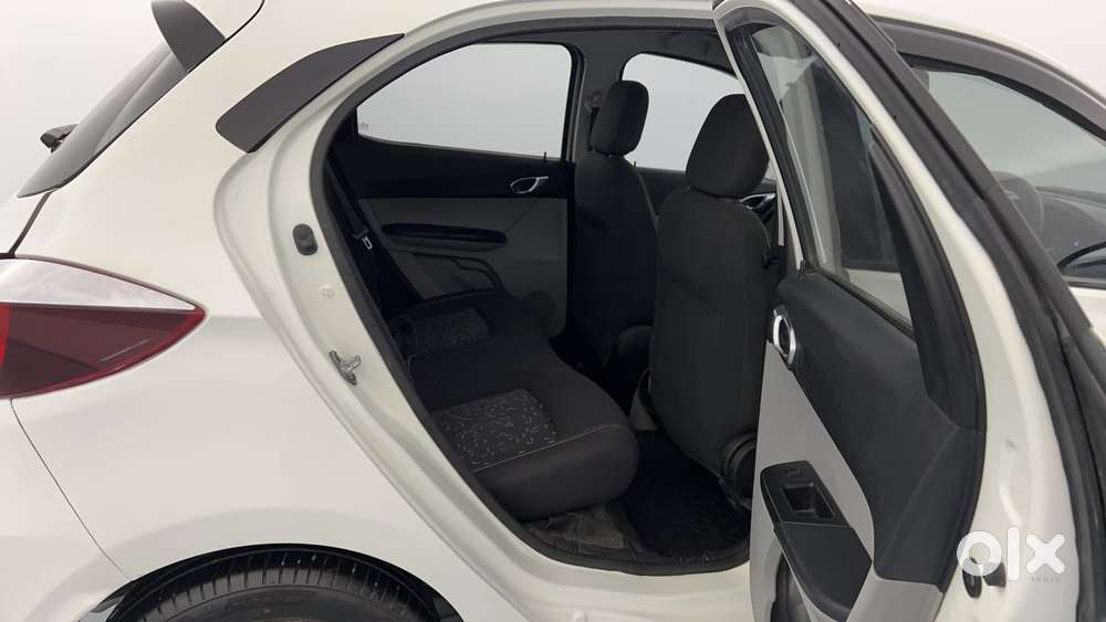 Tata Tiago 1.2 Revotron Xz Plus, 2020, Petrol