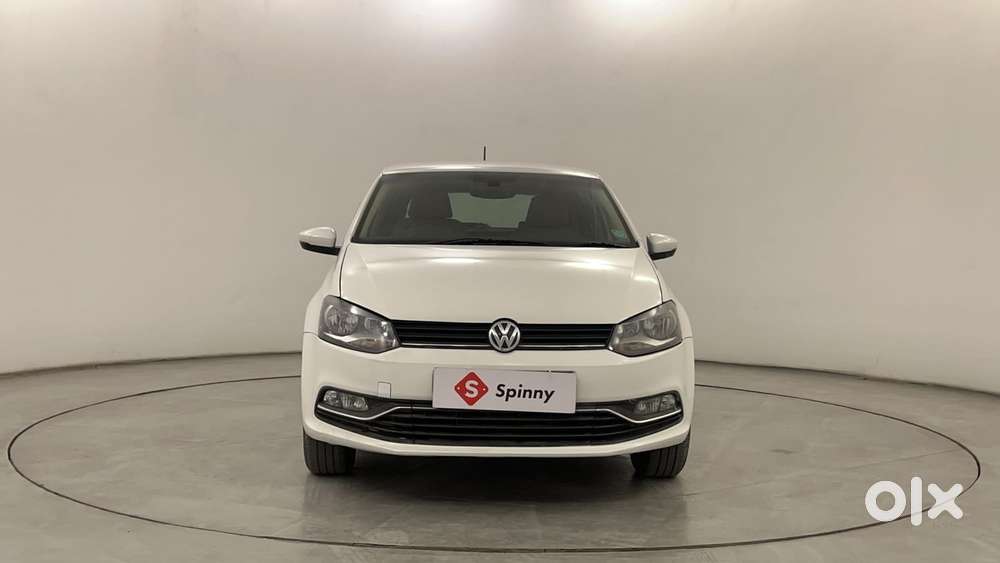 Volkswagen Polo Petrol Highline 1.2l, 2016, Petrol