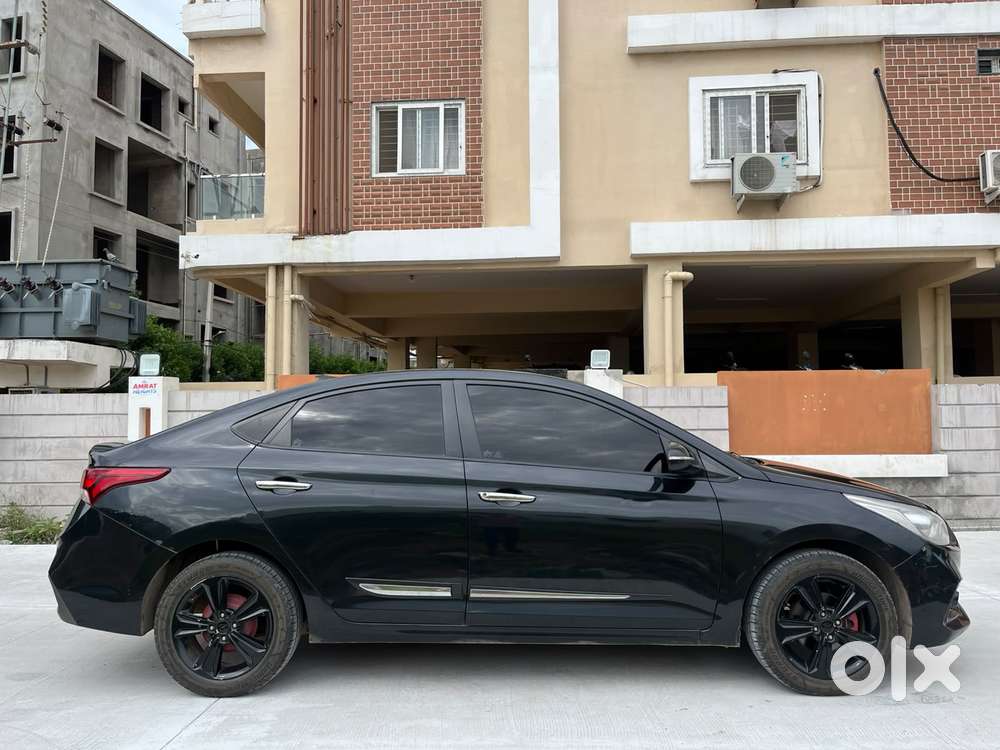 Hyundai Verna 1.6 Crdi At Sx, 2017, Diesel