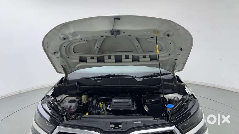 Skoda Kushaq Ambition 1.0l Tsi Mt, 2023, Petrol