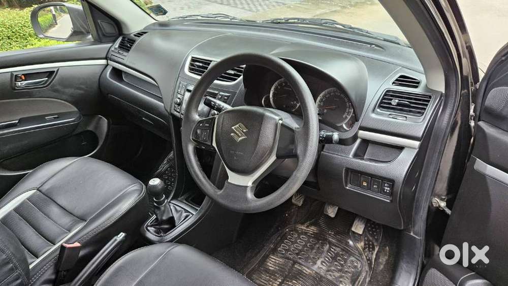 Maruti Suzuki Swift Zxi Bsiv, 2012, Petrol