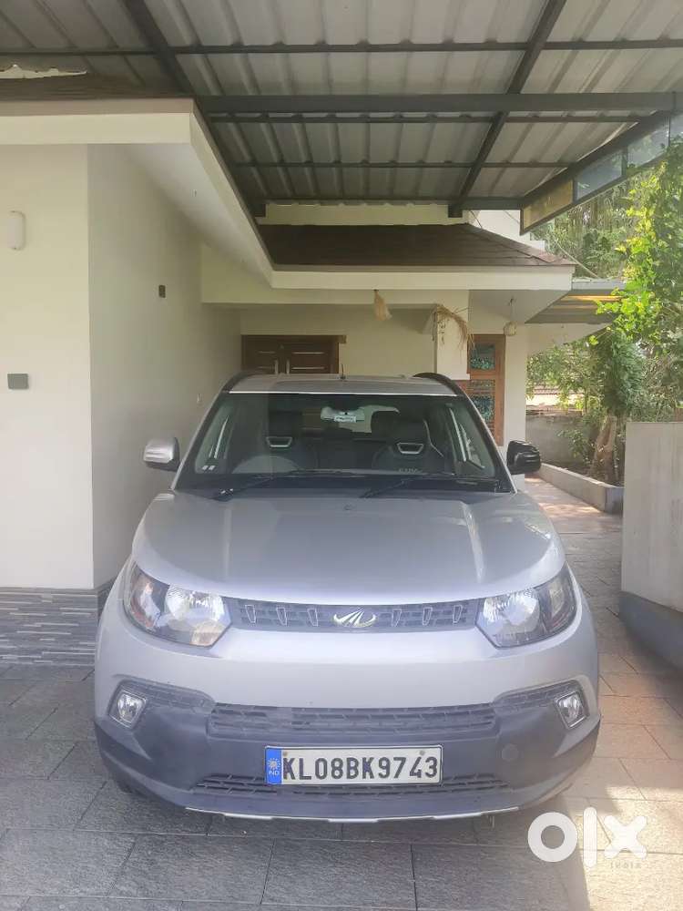 Mahindra Kuv 100 2016 Petrol Good Condition