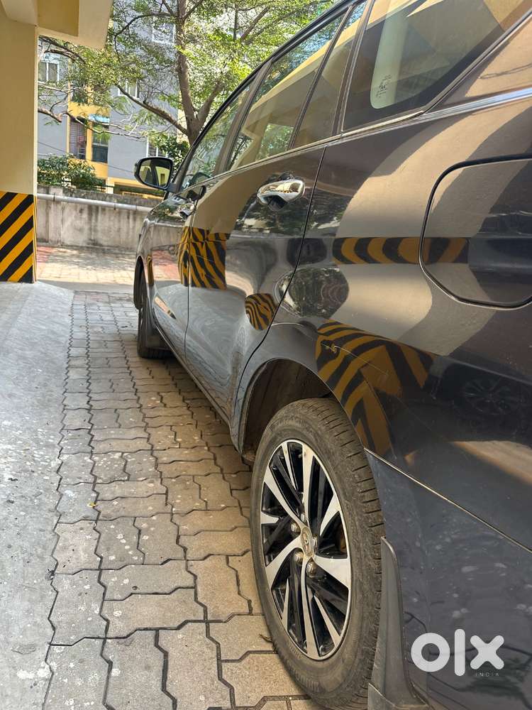 Toyota Innova Crysta Automatic 2022 Diesel Topend Single Owner