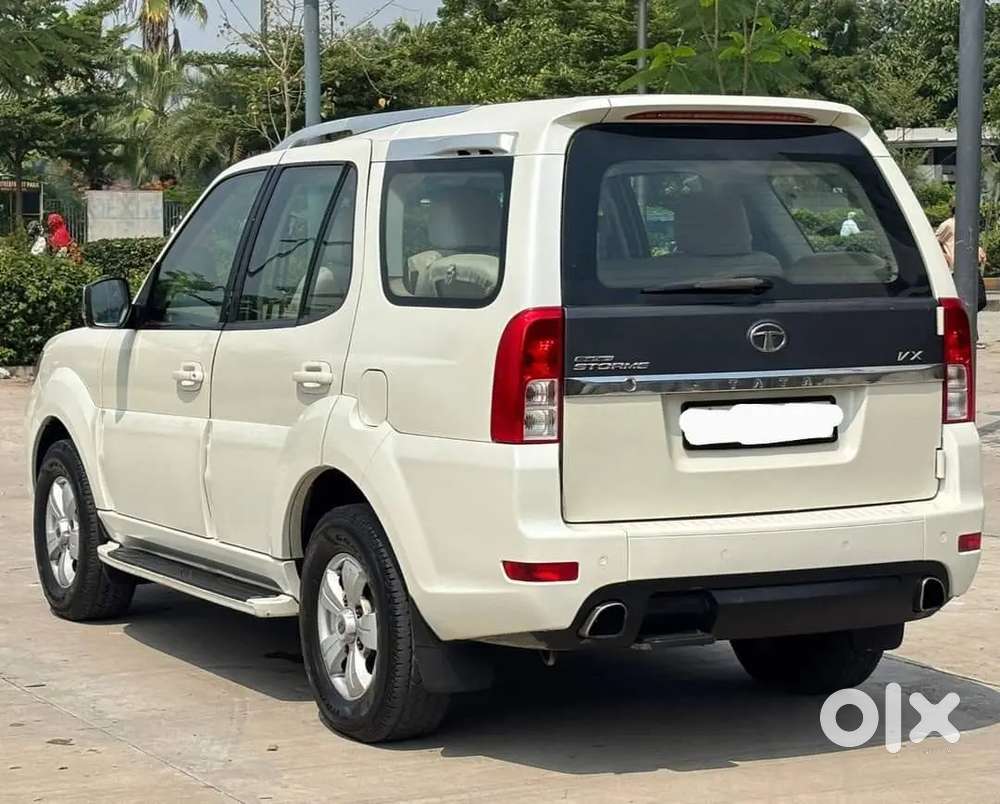 Tata Safari Storme 2015 Diesel 45000 Km Driven