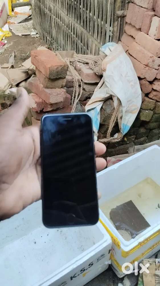 iPhone xs good