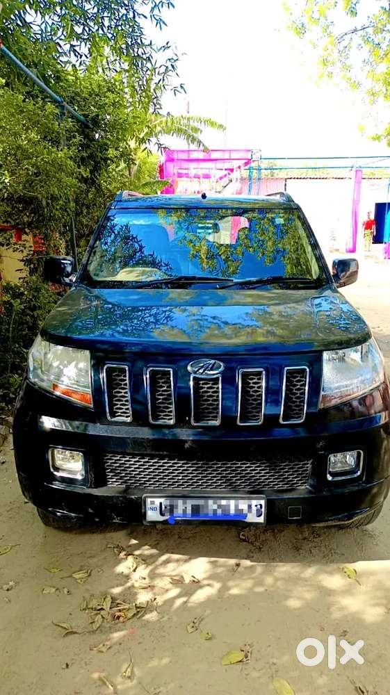Mahindra Tuv 300 T8