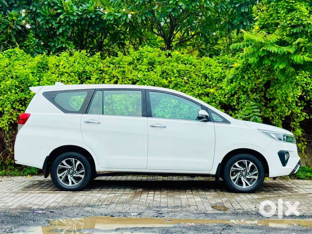 Toyota Innova Crysta 2.4 V, 2022, Diesel