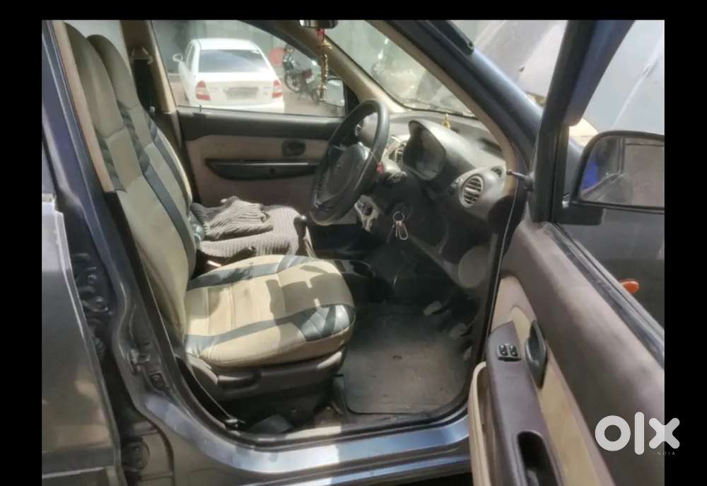 Fix Rate Hyundai Santro 2009 Xl Cng