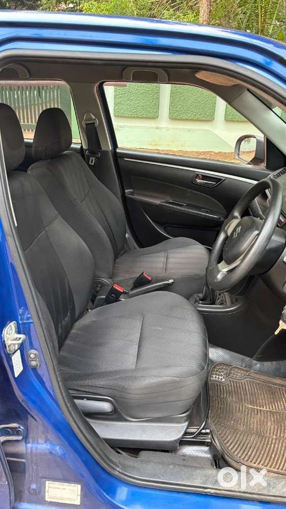 Maruti Suzuki Swift Vxi + Manual, 2012, Petrol