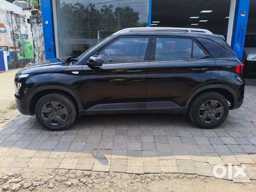 Hyundai Venue S Mt 1.2 Kappa, 2023, Petrol