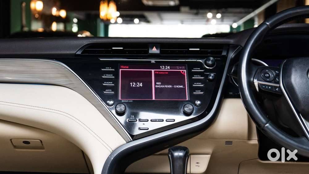 Toyota Camry Hybrid, 2020, Petrol