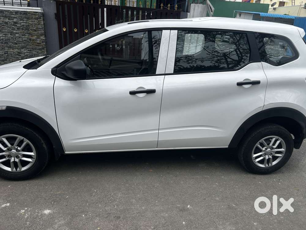 Renault Triber Rxl, 2024, Petrol