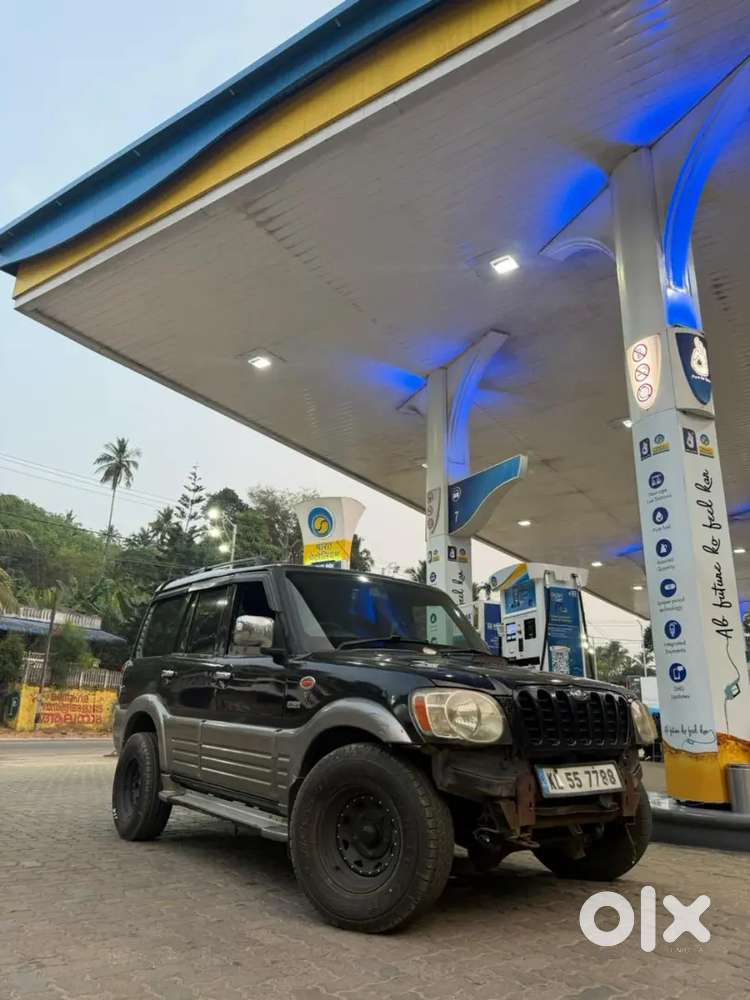 Mahindra Scorpio Classic 2006