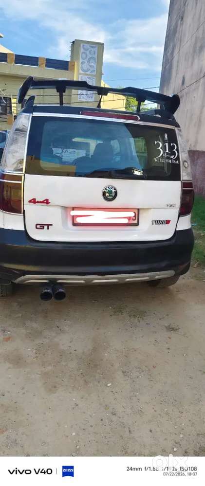Skoda Yeti Ambition Tdi 2013