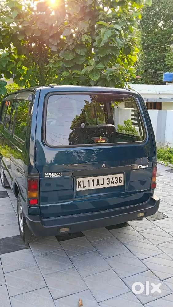 Maruti Suzuki Omni 2011 Petrol