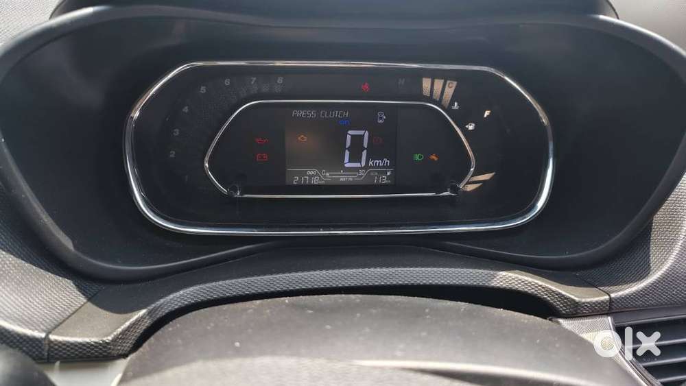 Tata Nexon 1.5 Revotorq Xza Plus Dualtone, 2023, Petrol