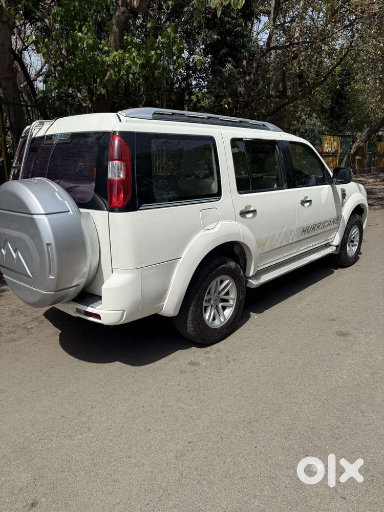 Ford Endeavour 2.2 Trend At 4x2, 2012, Diesel