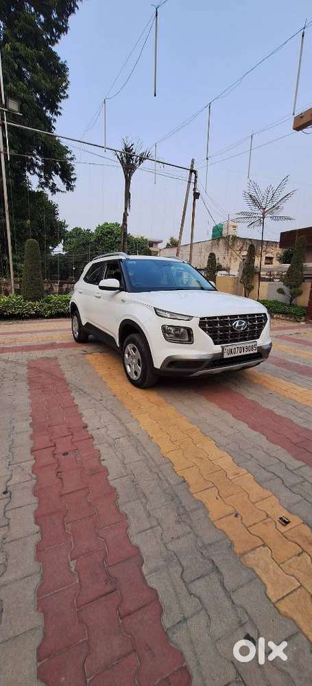 Hyundai Venue S, 2020, Petrol