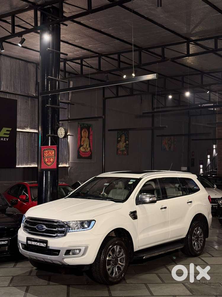 Ford Endeavour Titanium Plus 4x4, 2021, Petrol