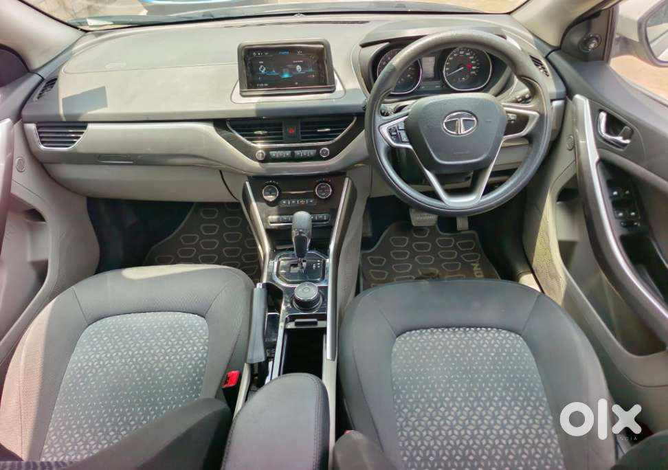 Tata Nexon 1.2 Revotron Xza Plus, 2018, Petrol