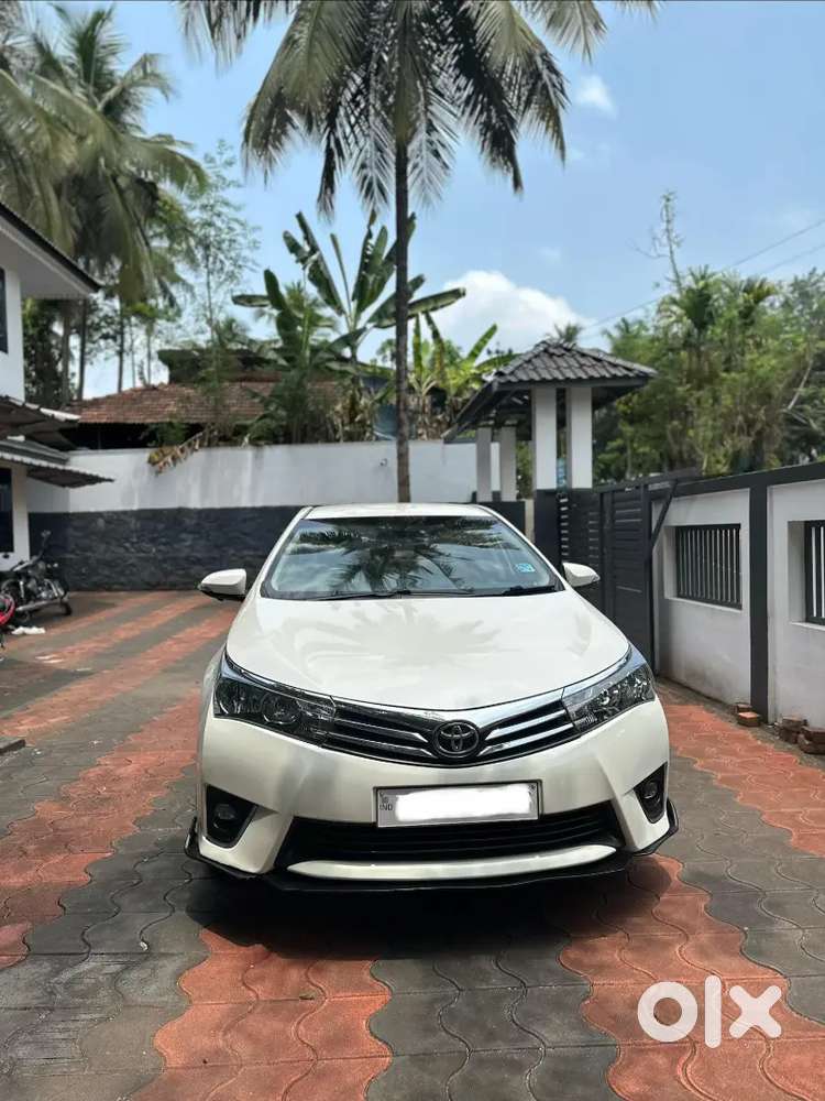 Toyota Corolla Altis 2016 Last